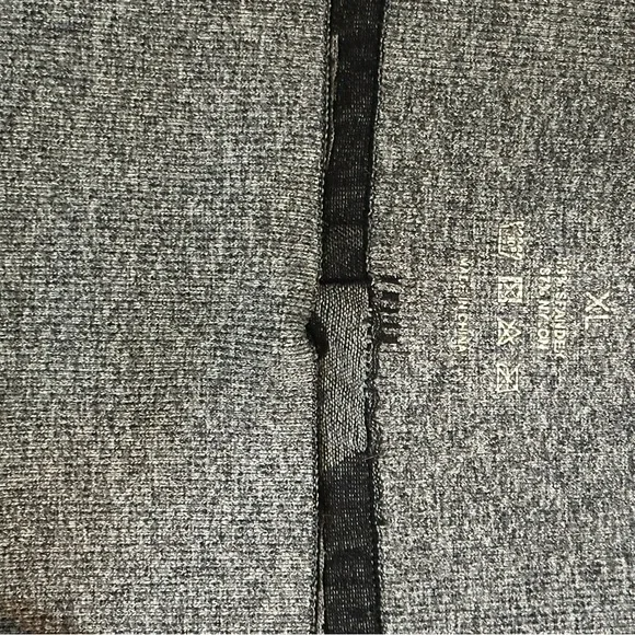 NVGTN Grey Camo Biker Shorts - Picture 2 of 4